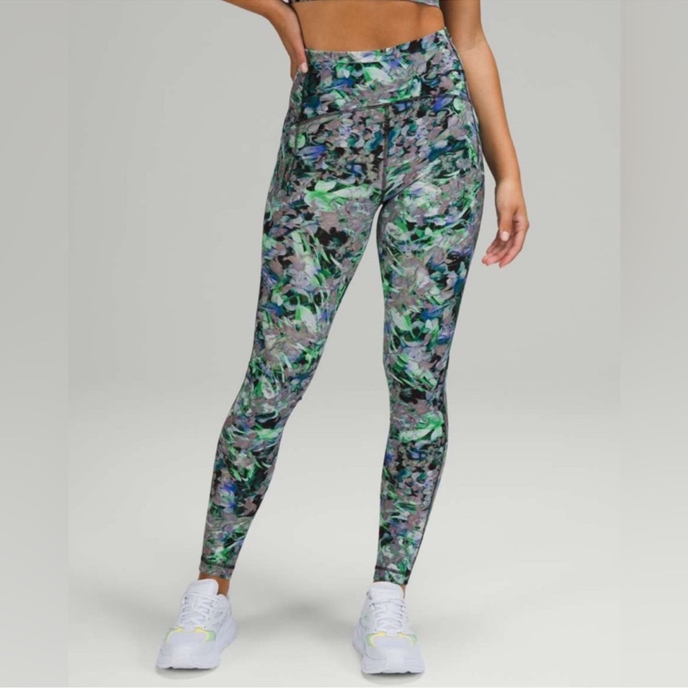 NWOT Lululemon Swift Speed High-Rise Tight 28" Rapid Flourish Multi